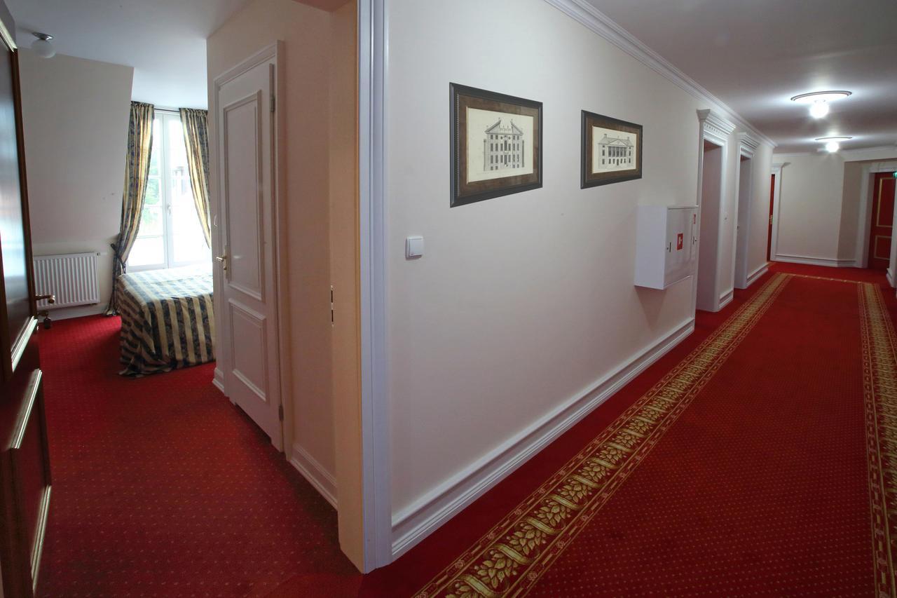 Palac I Folwark Nemino Sierakowice  Extérieur photo