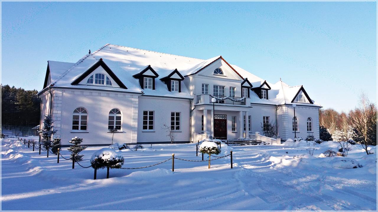 Palac I Folwark Nemino Sierakowice  Extérieur photo